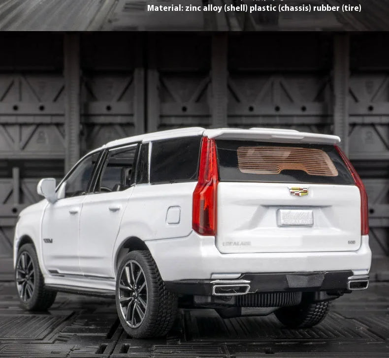 1:32 Cadillac Escalade Off Road Vehicle Alloy Car Diecast Metal Model Sound Light Pull Back Toy Car Central Control Ornaments