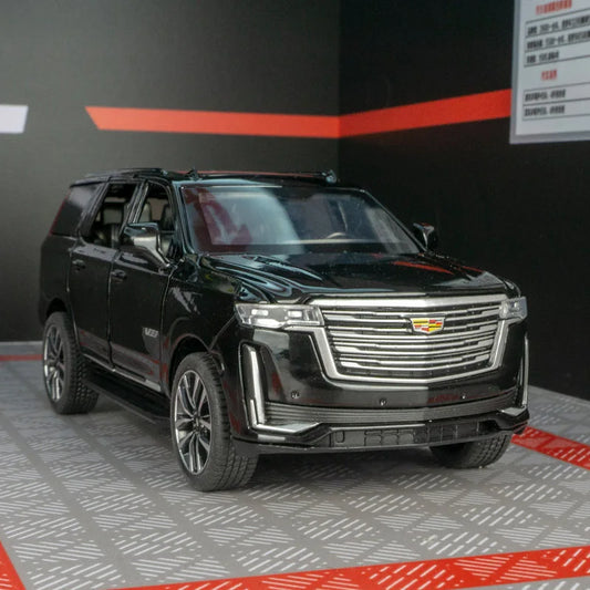 1:32 Cadillac Escalade Off Road Vehicle Alloy Car Diecast Metal Model Sound Light Pull Back Toy Car Central Control Ornaments